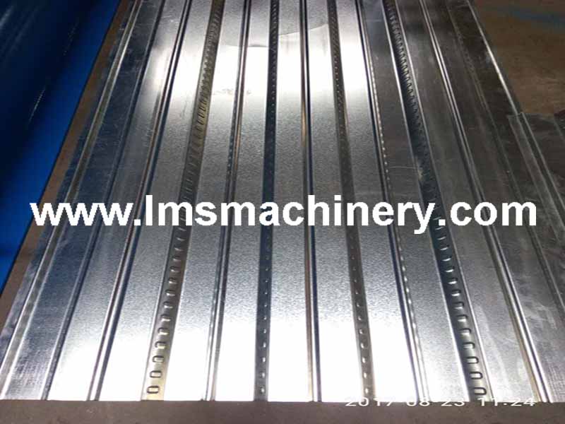 roof machine