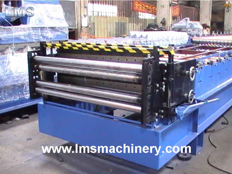 roof machine